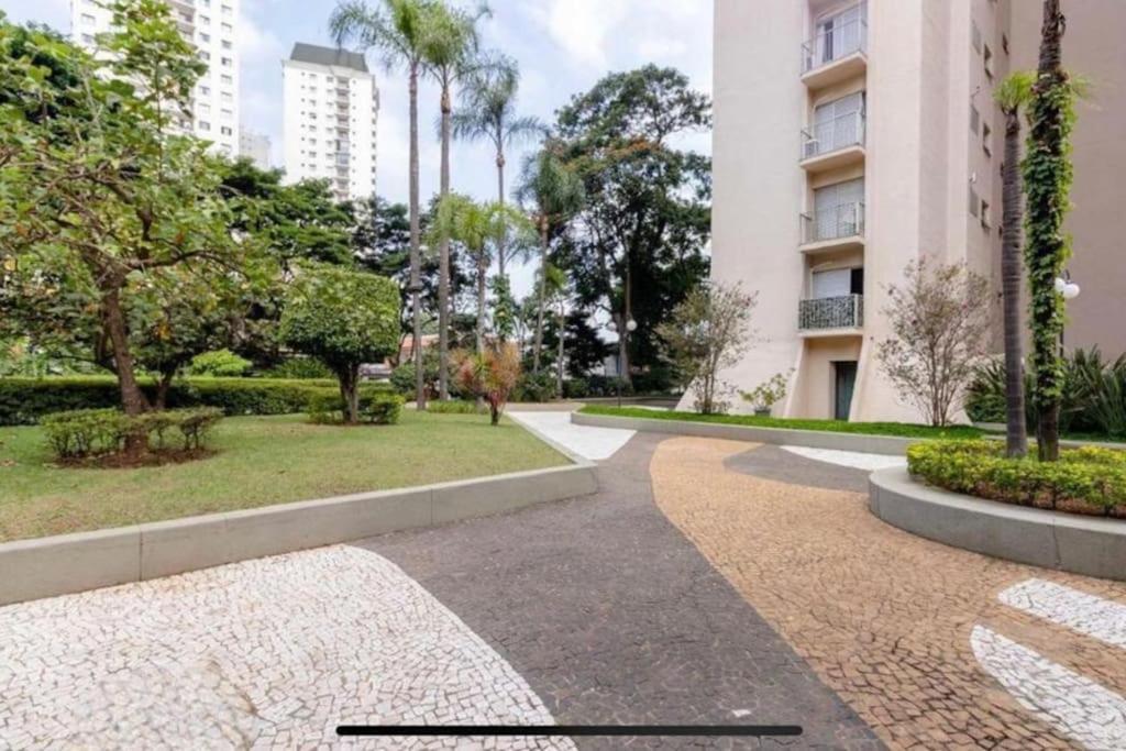 Flat Com Banheira Na Olimpia - Sp Apartamento