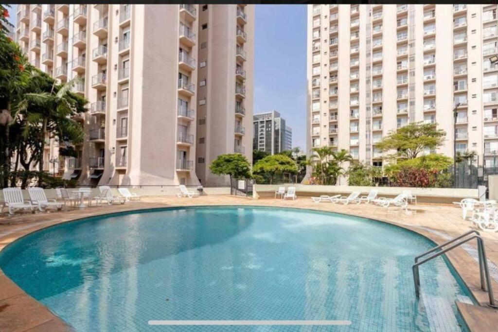 Apartamento Flat Com Banheira Na Olimpia - Sp